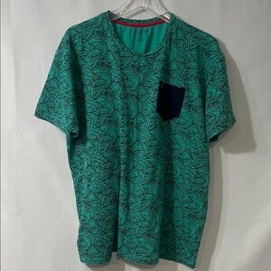 Teal Patterned Men's Tee with Navy Pocket
